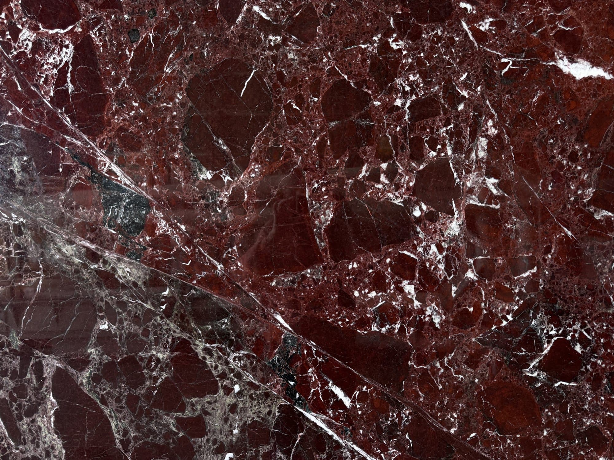 Rosso Levanto — Mármol · Nuevo Horizonte Marmolería
